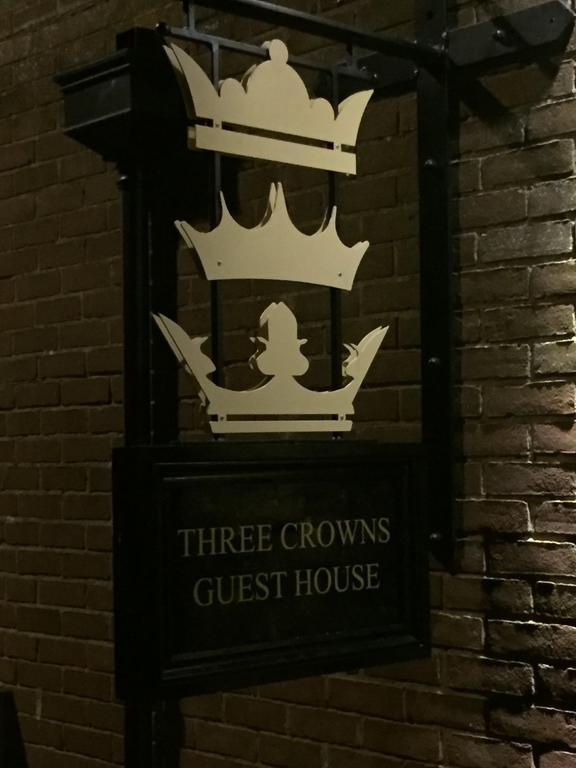 Three Crowns Guest House Salisbury Exterior photo